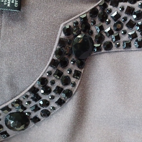 BCBG Wool Blend Embellished Neckline Tunic Top- Sz. Sm - Picture 9 of 10